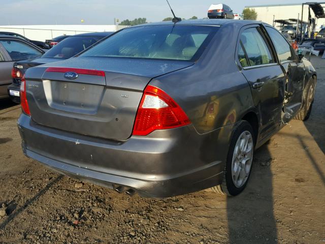 3FAHP0HA8AR252212 - 2010 FORD FUSION SE GRAY photo 4