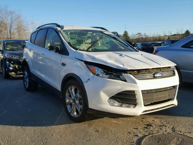 1FMCU9G98FUA85905 - 2015 FORD ESCAPE SE WHITE photo 1