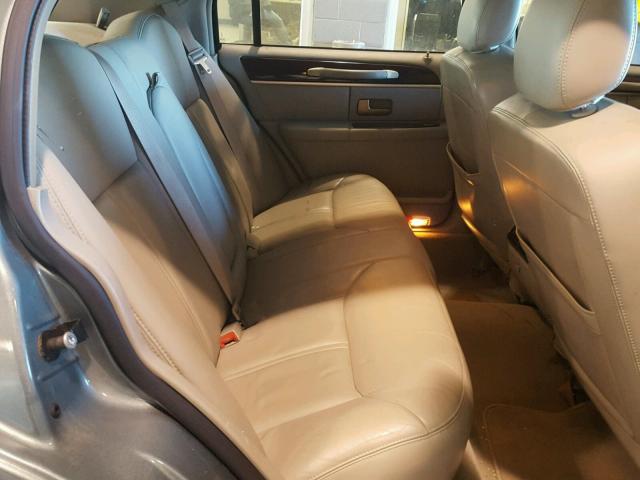 1LNHM82W26Y602959 - 2006 LINCOLN TOWN CAR S GREEN photo 6