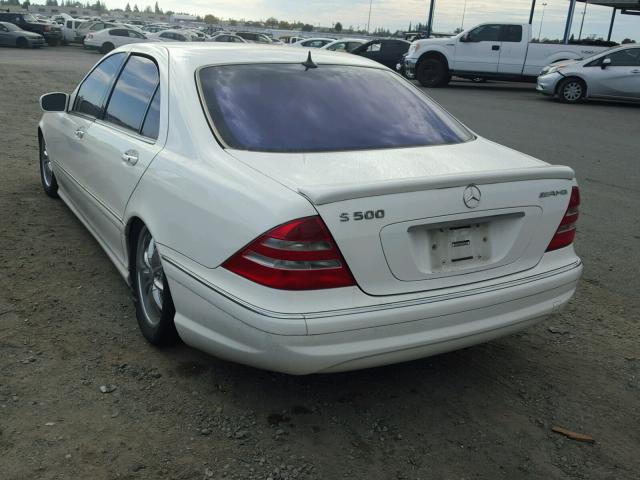 WDBNG75J12A277635 - 2002 MERCEDES-BENZ S 500 WHITE photo 3