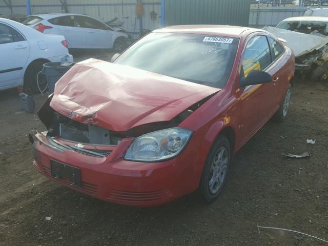 1G1AK18F187175012 - 2008 CHEVROLET COBALT LS RED photo 2