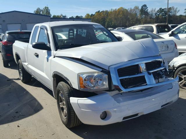 1D7HE42K86S713970 - 2006 DODGE DAKOTA SLT WHITE photo 1