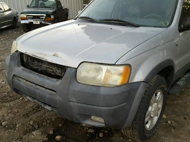 1FMYU03172KD33987 - 2002 FORD ESCAPE XLT SILVER photo 9