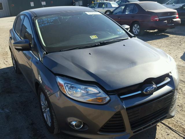 1FAHP3M24CL382764 - 2012 FORD FOCUS SEL GRAY photo 9