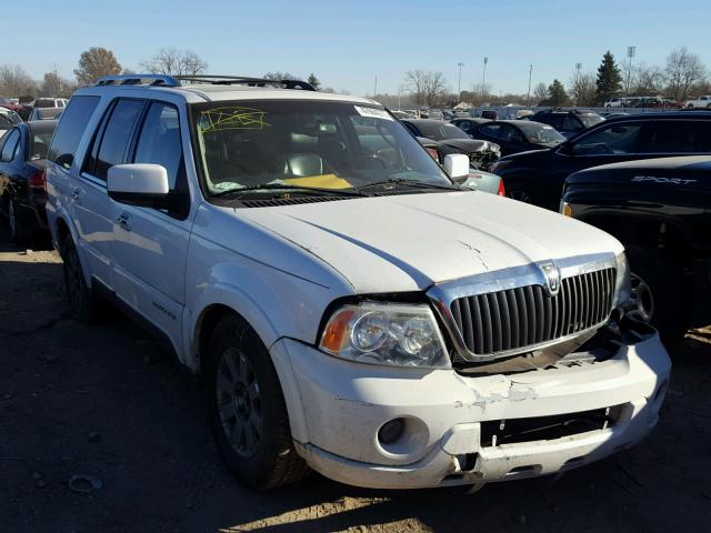 5LMFU28R13LJ46769 - 2003 LINCOLN NAVIGATOR WHITE photo 1