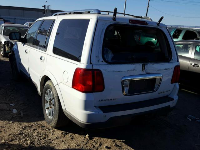 5LMFU28R13LJ46769 - 2003 LINCOLN NAVIGATOR WHITE photo 3