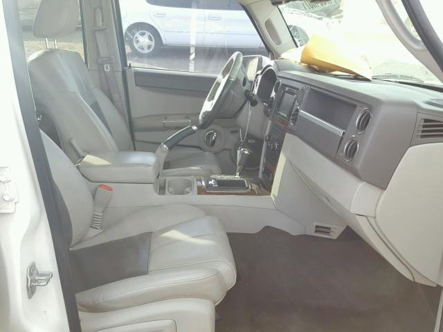 1J8HG58P69C506790 - 2009 JEEP COMMANDER WHITE photo 5