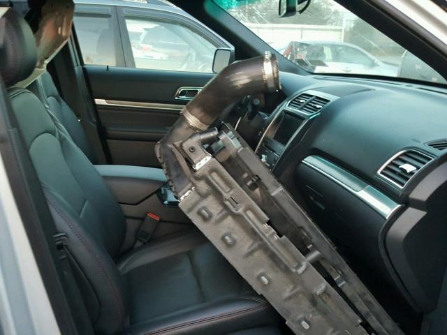 1FM5K8GT9HGA19496 - 2017 FORD EXPLORER S SILVER photo 5