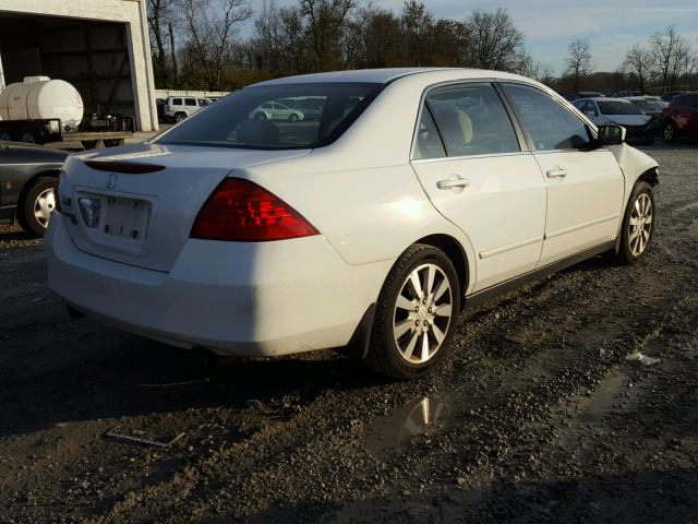 1HGCM66366A036995 - 2006 HONDA ACCORD LX WHITE photo 4