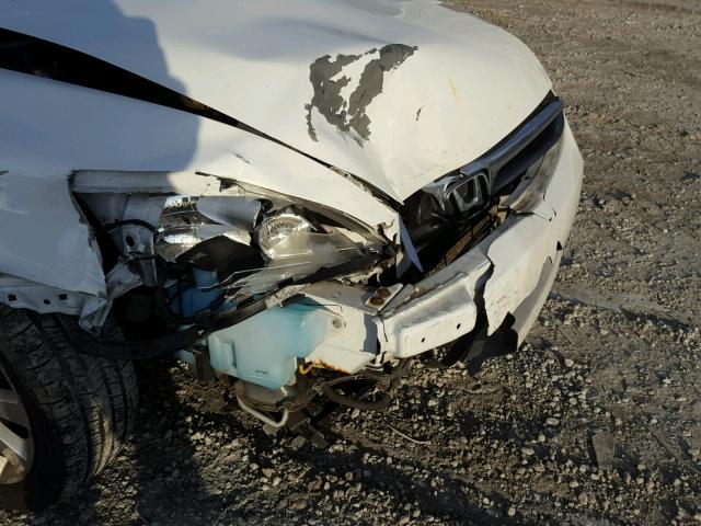 1HGCM66366A036995 - 2006 HONDA ACCORD LX WHITE photo 9