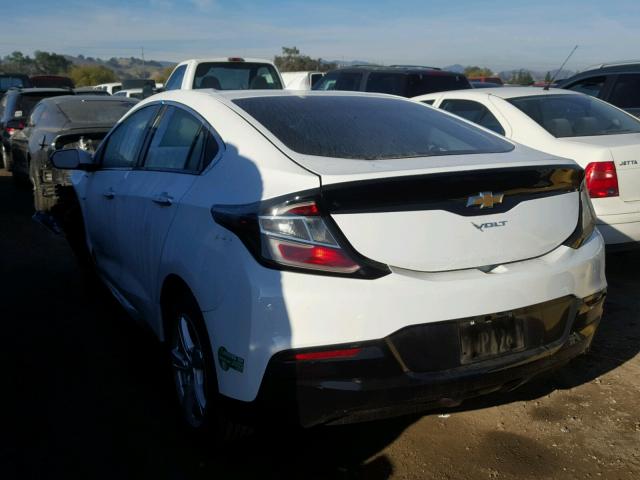 1G1RC6S50HU162928 - 2017 CHEVROLET VOLT LT WHITE photo 3