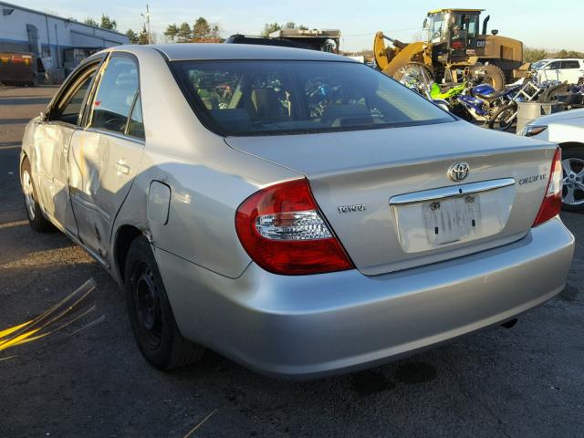 4T1BE32K62U514730 - 2002 TOYOTA CAMRY LE TAN photo 3