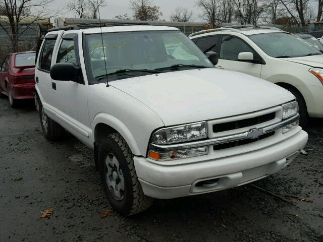 1GNDT13X74K157758 - 2004 CHEVROLET BLAZER WHITE photo 1