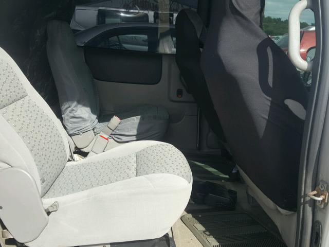 1GNDV23118D143568 - 2008 CHEVROLET UPLANDER L 银色 照片 6