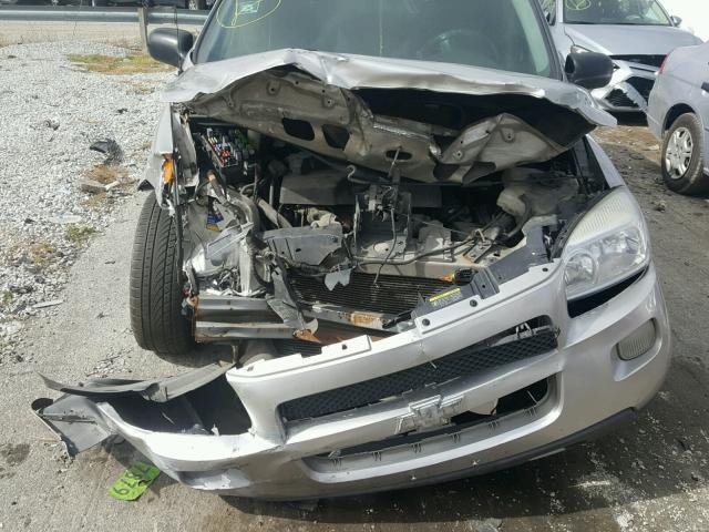 1GNDV23118D143568 - 2008 CHEVROLET UPLANDER L 银色 照片 9