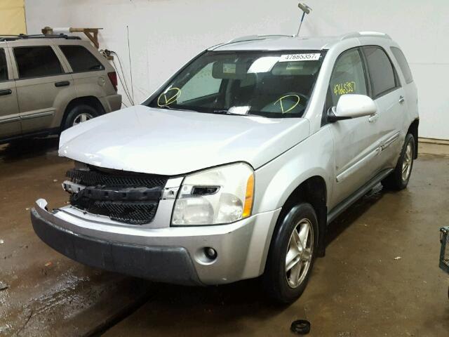 2CNDL73F666211006 - 2006 CHEVROLET EQUINOX LT SILVER photo 2