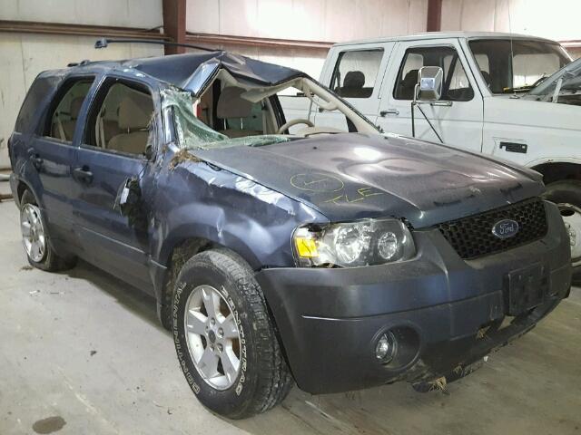 1FMYU93155KA25189 - 2005 FORD ESCAPE XLT BLUE photo 1