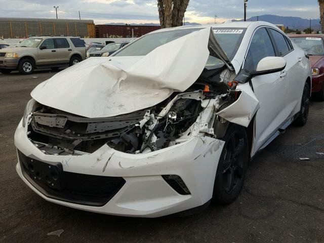 1G1RC6S51HU103483 - 2017 CHEVROLET VOLT LT WHITE photo 2