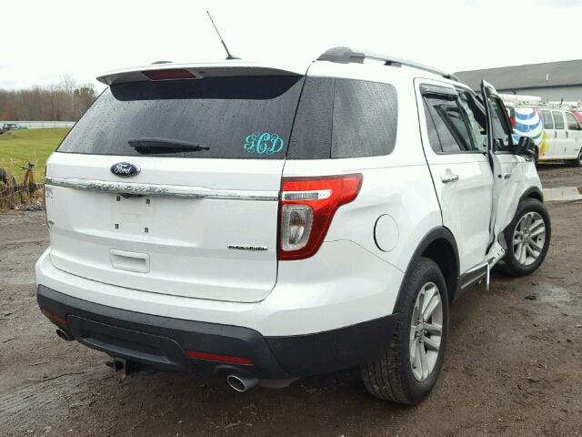 1FM5K7D8XDGA50986 - 2013 FORD EXPLORER X WHITE photo 4