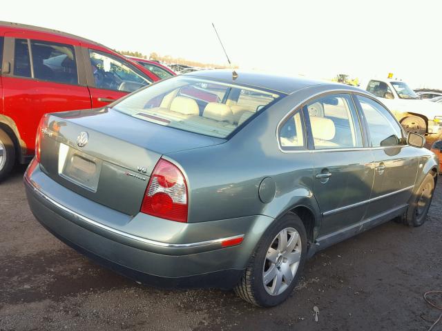 WVWTH63B81P201207 - 2001 VOLKSWAGEN PASSAT GLX 绿色 照片 4