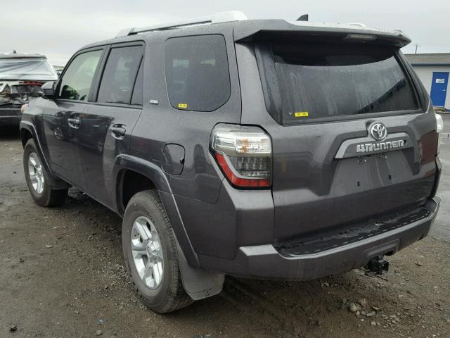 JTEBU5JR8H5455292 - 2017 TOYOTA 4RUNNER SR CHARCOAL photo 3