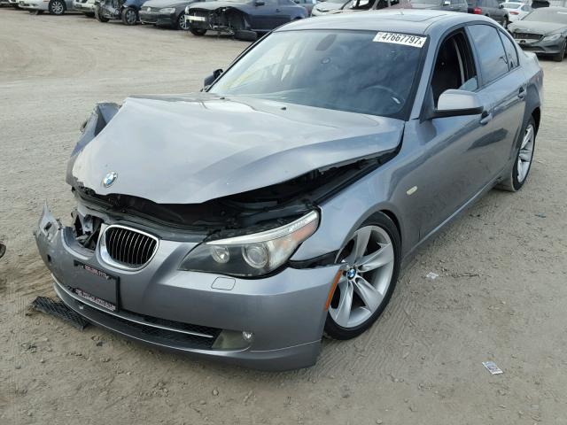 WBANU5C51AC460957 - 2010 BMW 528 I GRAY photo 2