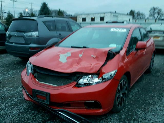 2HGFB6E56DH700538 - 2013 HONDA CIVIC SI RED photo 2