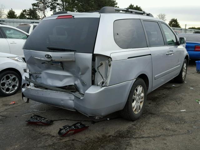 KNDMB233X76170127 - 2007 KIA SEDONA EX SILVER photo 4