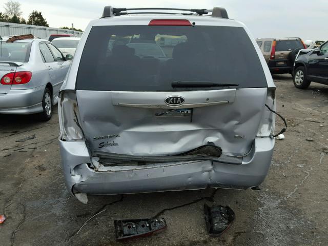 KNDMB233X76170127 - 2007 KIA SEDONA EX SILVER photo 9