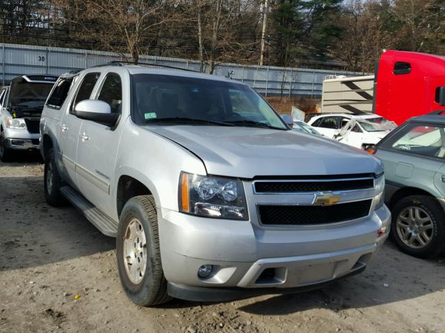 1GNSKJE37BR345396 - 2011 CHEVROLET SUBURBAN K SILVER photo 1