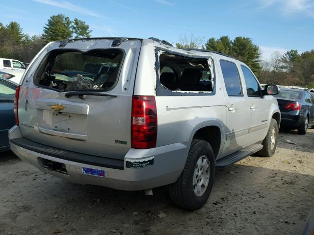 1GNSKJE37BR345396 - 2011 CHEVROLET SUBURBAN K SILVER photo 4