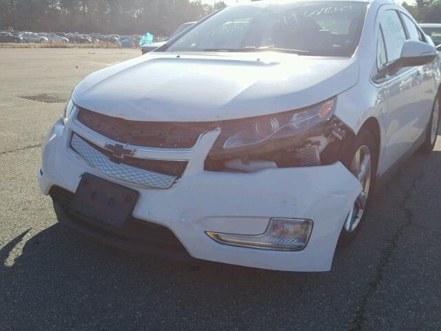 1G1RH6E41DU102977 - 2013 CHEVROLET VOLT WHITE photo 9