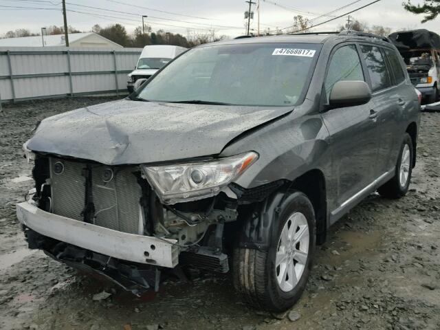 5TDBK3EHXDS186779 - 2013 TOYOTA HIGHLANDER GREEN photo 2