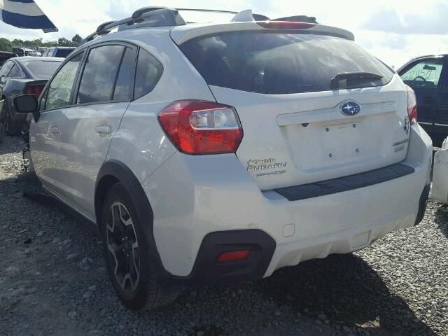 JF2GPAKC2H8225803 - 2017 SUBARU CROSSTREK WHITE photo 3