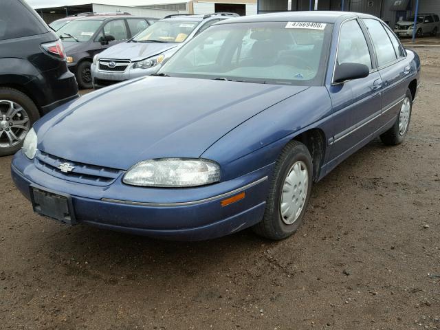 2G1WL52M1V1157247 - 1997 CHEVROLET LUMINA BAS ლურჯი ფოტო 2