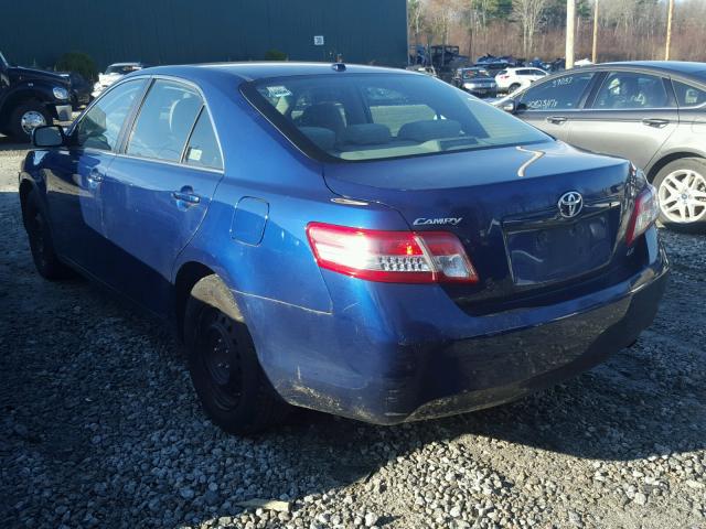 4T4BF3EK0BR127007 - 2011 TOYOTA CAMRY BASE BLUE photo 3