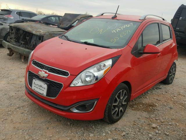 KL8CE6S99DC502371 - 2013 CHEVROLET SPARK 2LT RED photo 2