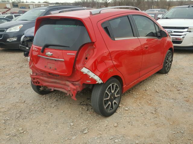 KL8CE6S99DC502371 - 2013 CHEVROLET SPARK 2LT RED photo 4