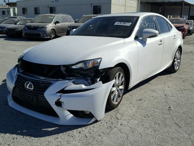 JTHBA1D21G5006411 - 2016 LEXUS IS 200T WHITE photo 2