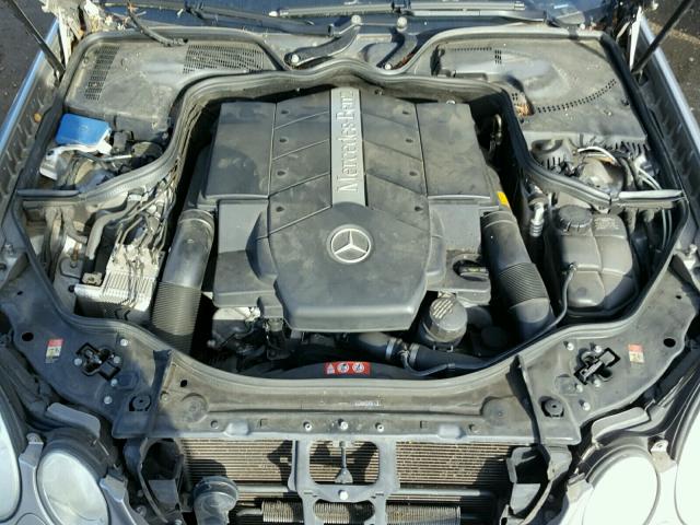 WDBUF70JX6A883415 - 2006 MERCEDES-BENZ E 500 SILVER photo 7