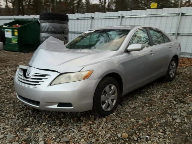 4T1BE46K17U021223 - 2007 TOYOTA CAMRY NEW SILVER photo 2