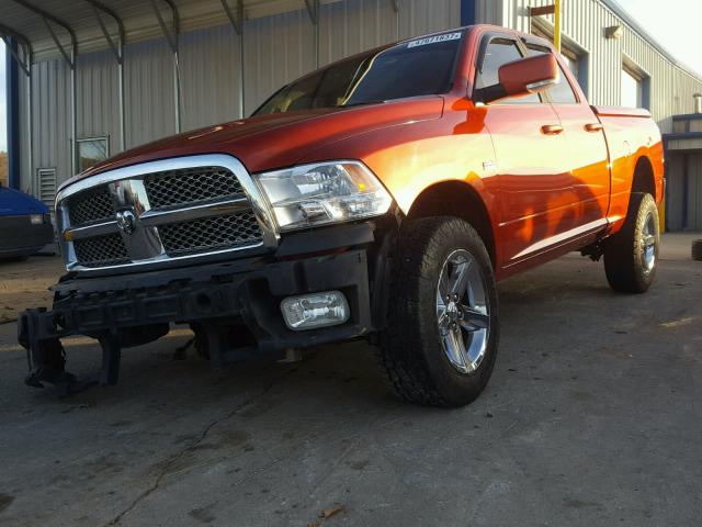 1D3HV18T99S758386 - 2009 DODGE RAM 1500 ORANGE photo 2