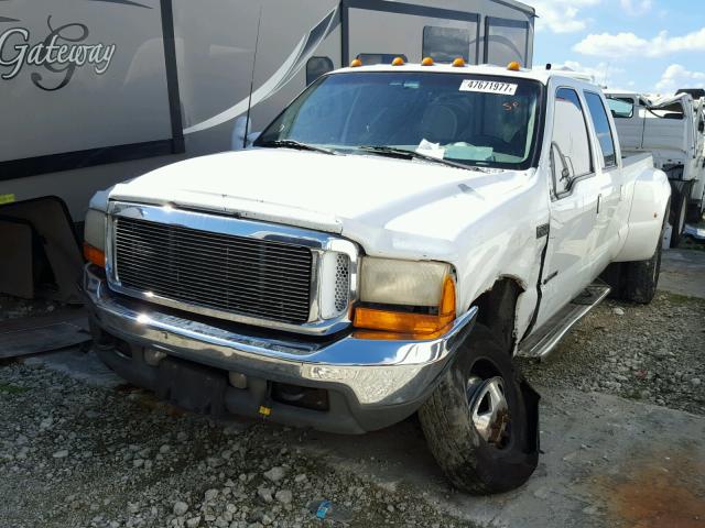 1FTWW33F11EA15380 - 2001 FORD F350 SUPER WHITE photo 2