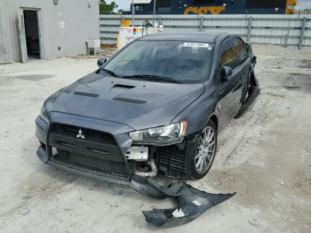 JA32W8FV0AU022999 - 2010 MITSUBISHI LANCER EVO GRAY photo 2