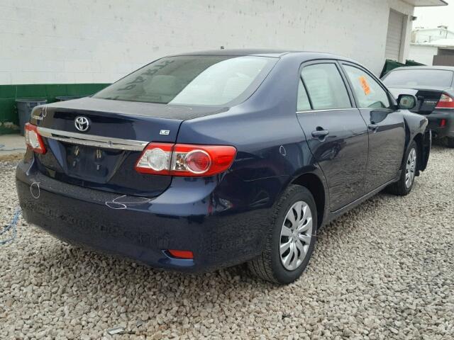 JTDBU4EEXDJ121000 - 2013 TOYOTA COROLLA BA BLUE photo 4