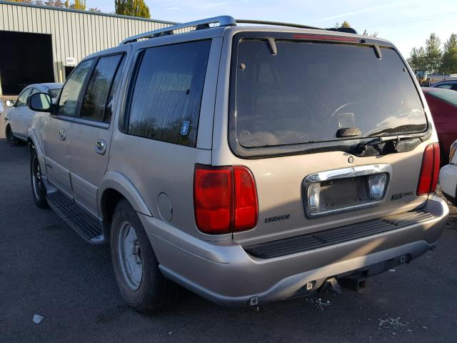 5LMFU28R92LJ13453 - 2002 LINCOLN NAVIGATOR Złoty zdjęcie 3