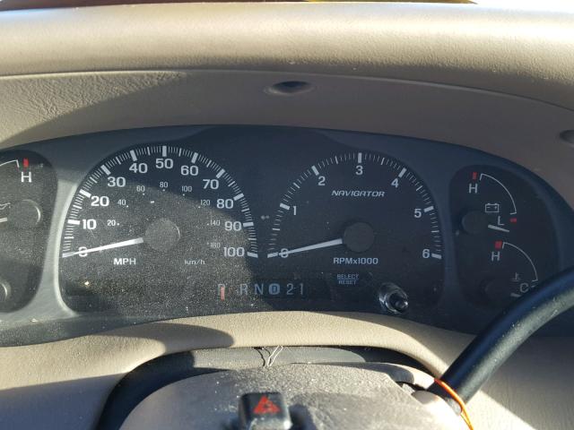 5LMFU28R92LJ13453 - 2002 LINCOLN NAVIGATOR Złoty zdjęcie 8