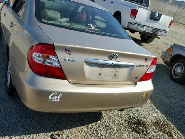 4T1BF30K42U002285 - 2002 TOYOTA CAMRY LE GOLD photo 9