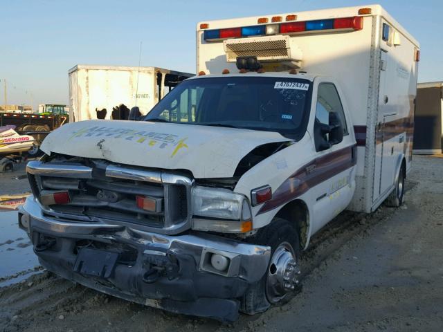 1FDWF36F72EA70862 - 2002 FORD F350 SUPER WHITE photo 2