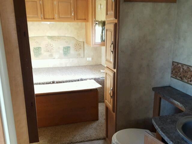 4YDT29F279V503462 - 2009 KEYSTONE COUGAR WHITE photo 8